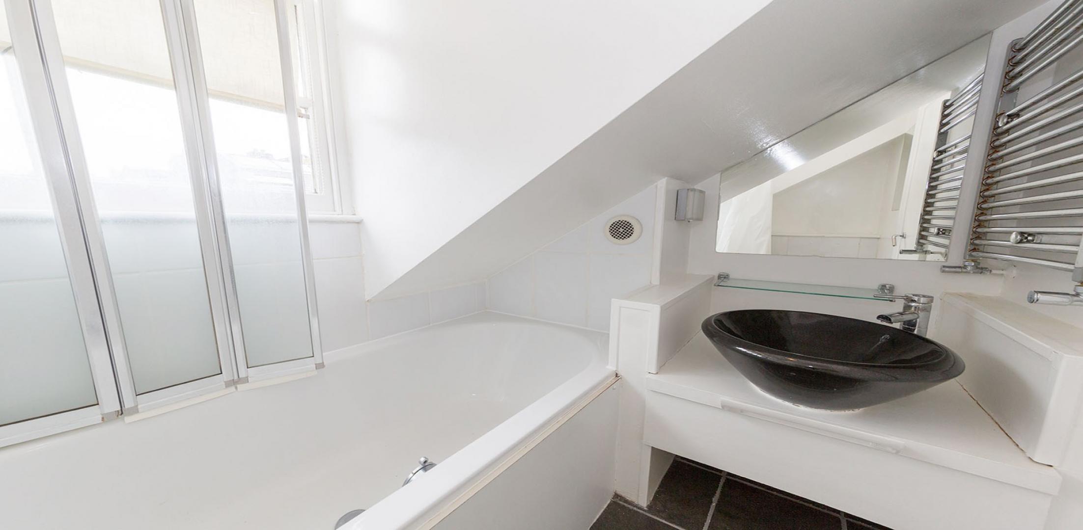 Modern Apartment Edbrooke Road, Maida Vale